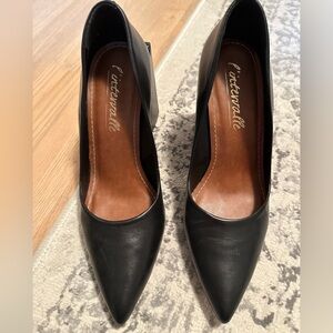 L'INTERVALLE Black Leather Heels Size 8